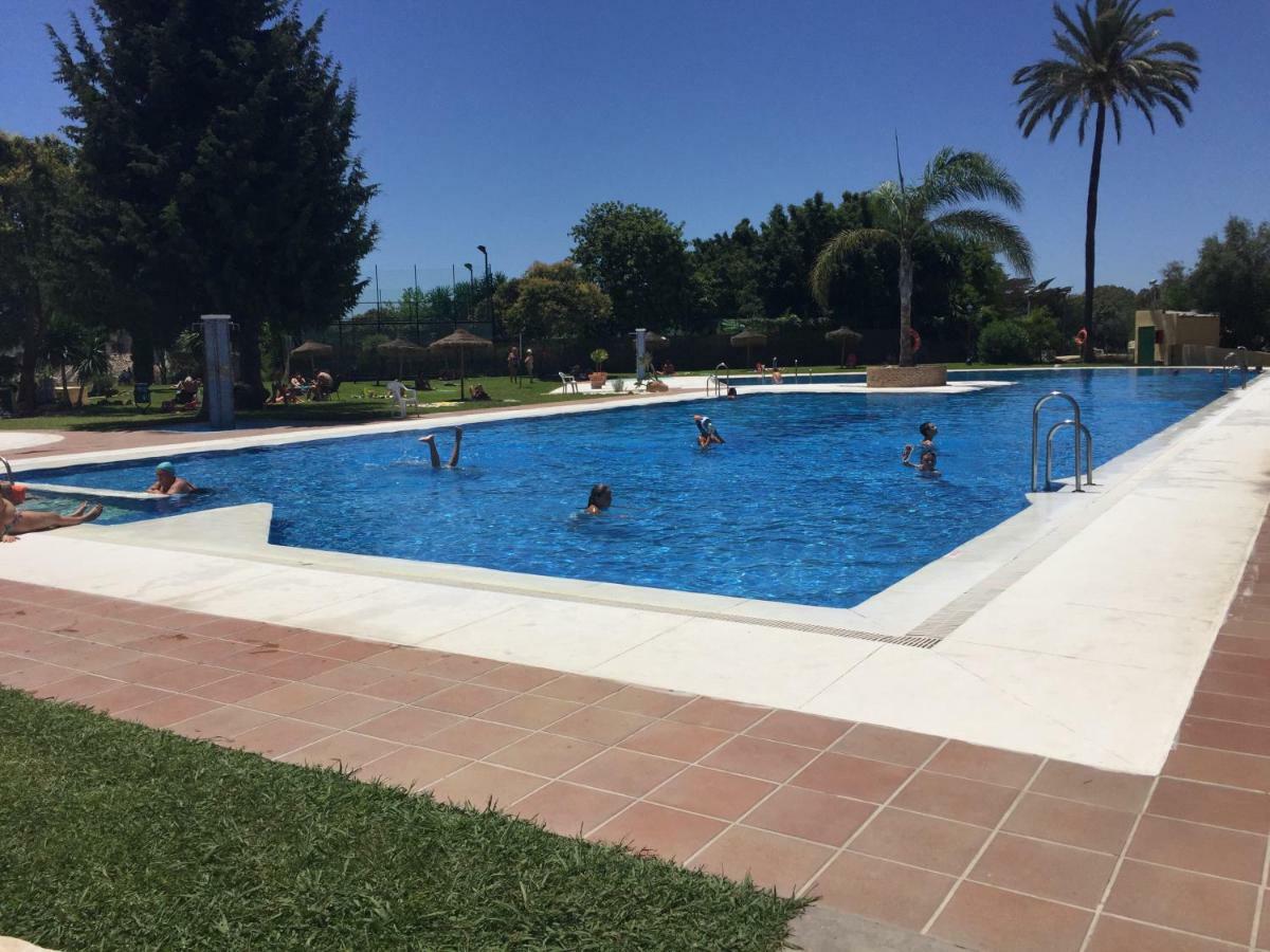 Apartmán Apartamento Cerca De La Playa Y Campo De Golf Con Piscina Torremolinos Exteriér fotografie