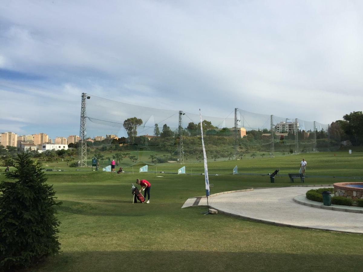 Apartmán Apartamento Cerca De La Playa Y Campo De Golf Con Piscina Torremolinos Exteriér fotografie